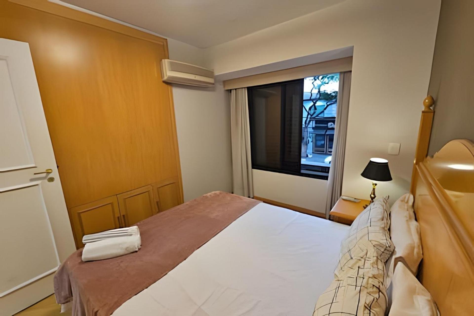 Flat Com E Sala Em Moema Sp * São Paulo